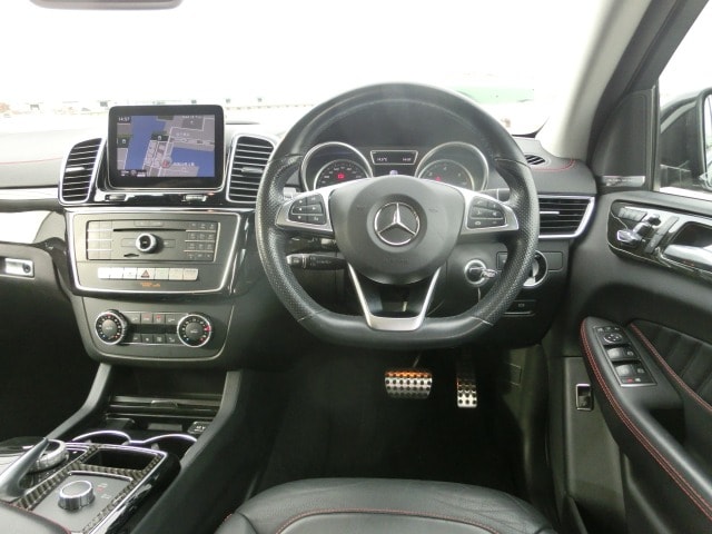 Mercedes-Benz GLE350 - Image 10