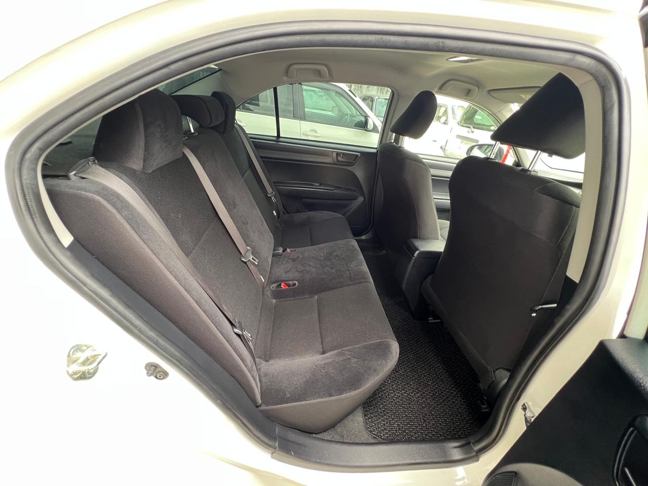 Toyota Axio - Image 8