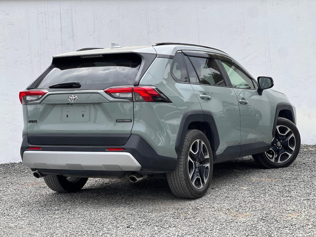Toyota RAV 4 - Image 4