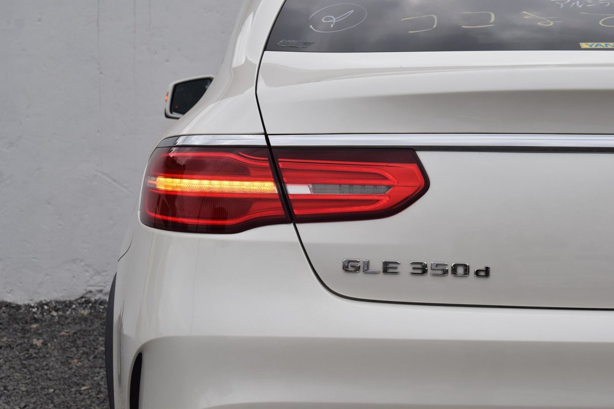 Mercedes-Benz Benz - Image 3