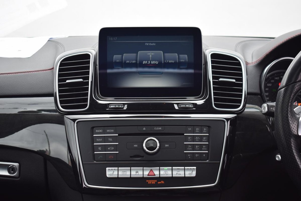 Mercedes-Benz BENZ - Image 7
