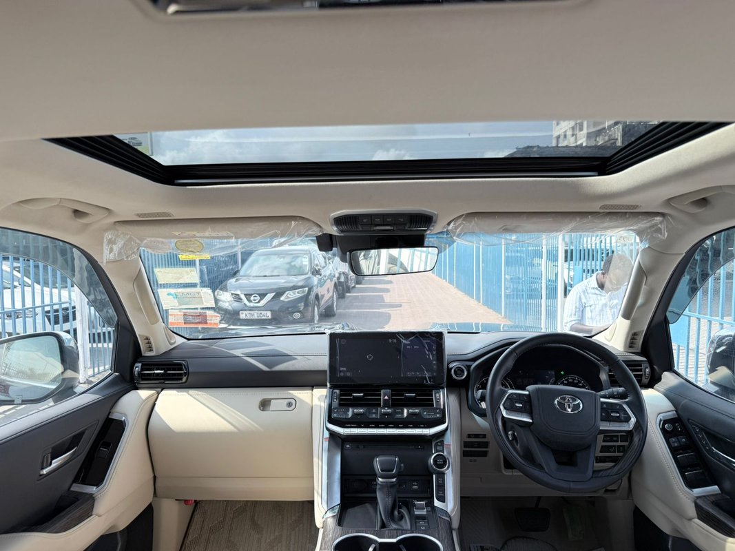 Toyota ZX - Image 4