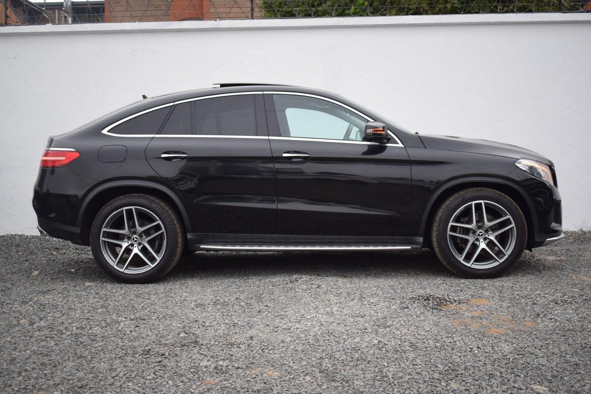 Mercedes-Benz BENZ - Image 2