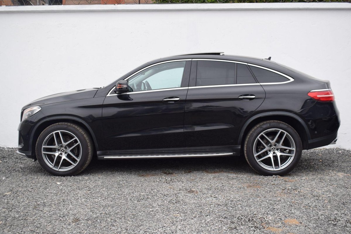 Mercedes-Benz BENZ - Image 1