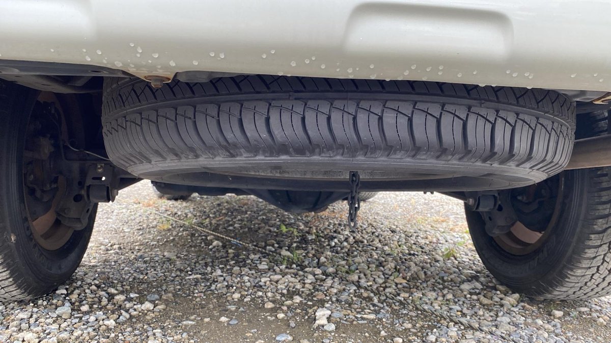 Toyota Prado - Image 8