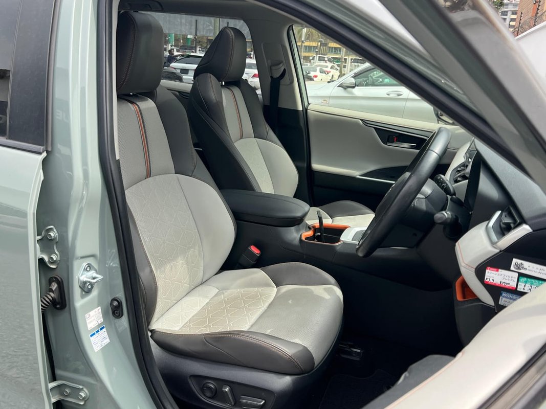 Toyota RAV 4 - Image 3