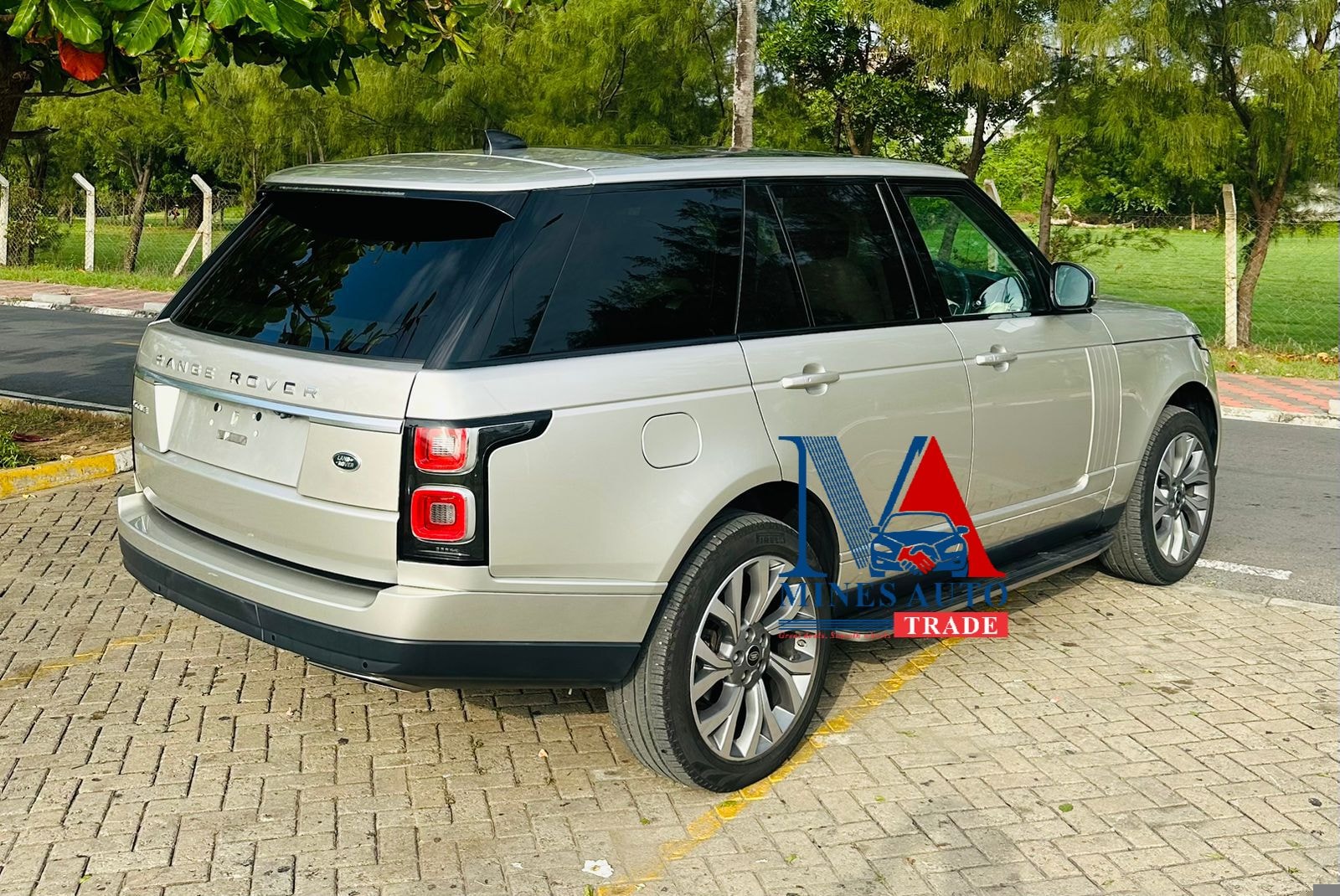 Range Rover VOGUE - Image 5