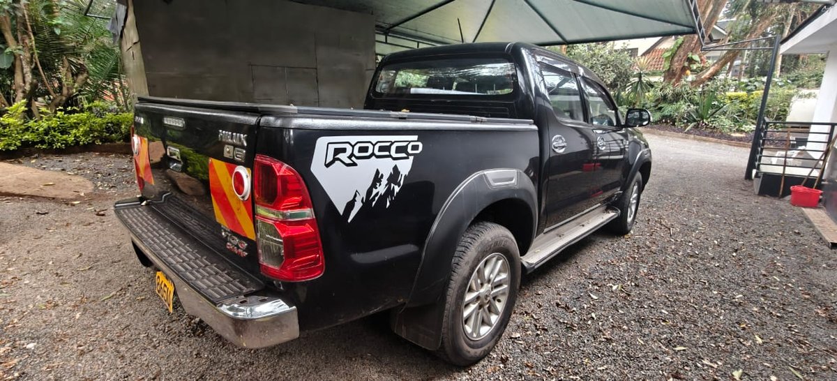 Toyota Hilux - Image 5