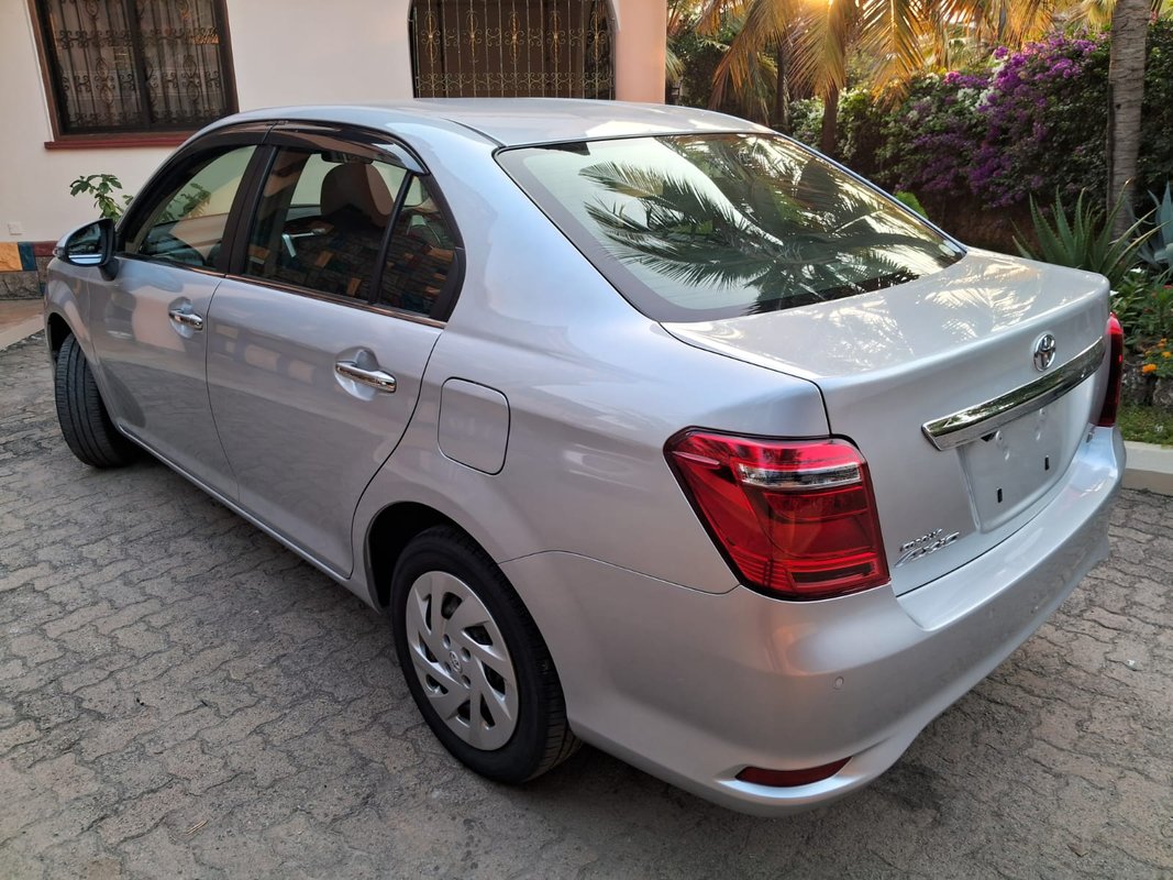 Toyota AXIO - Image 10