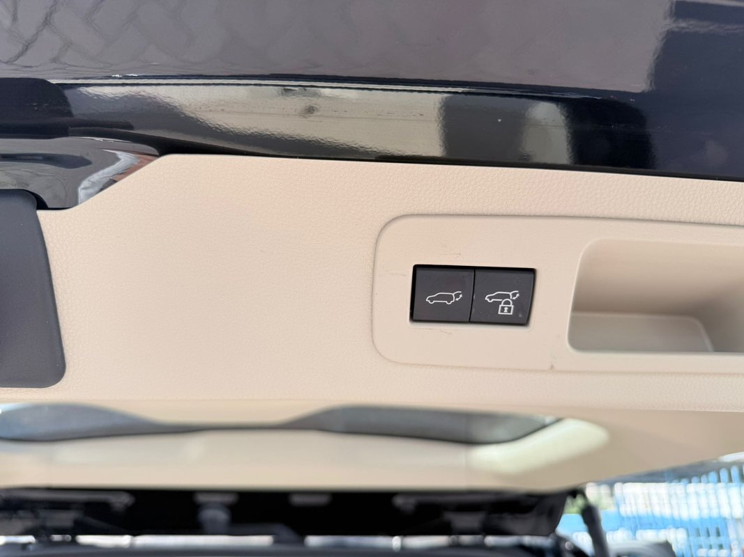 Toyota ZX - Image 10