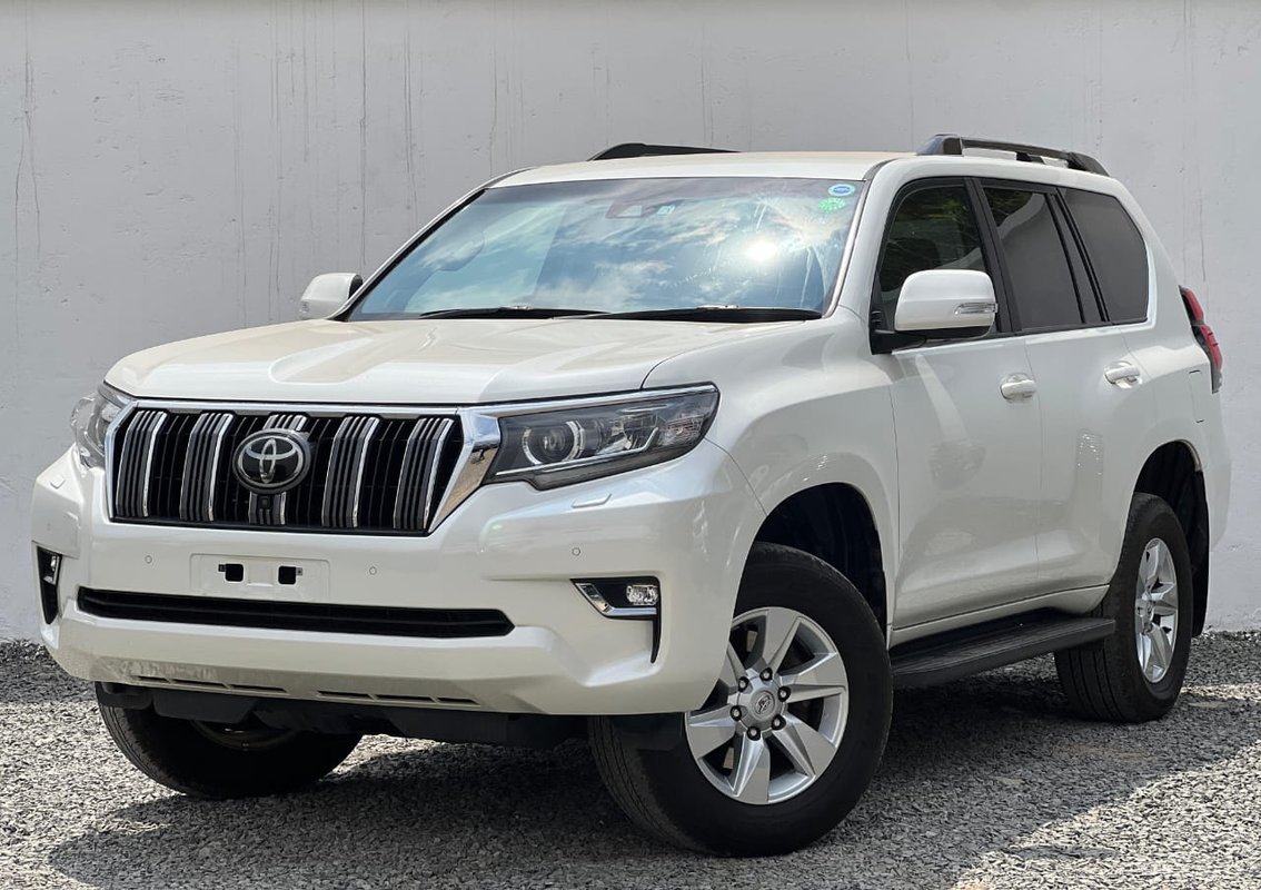 Toyota PRADO - Image 1