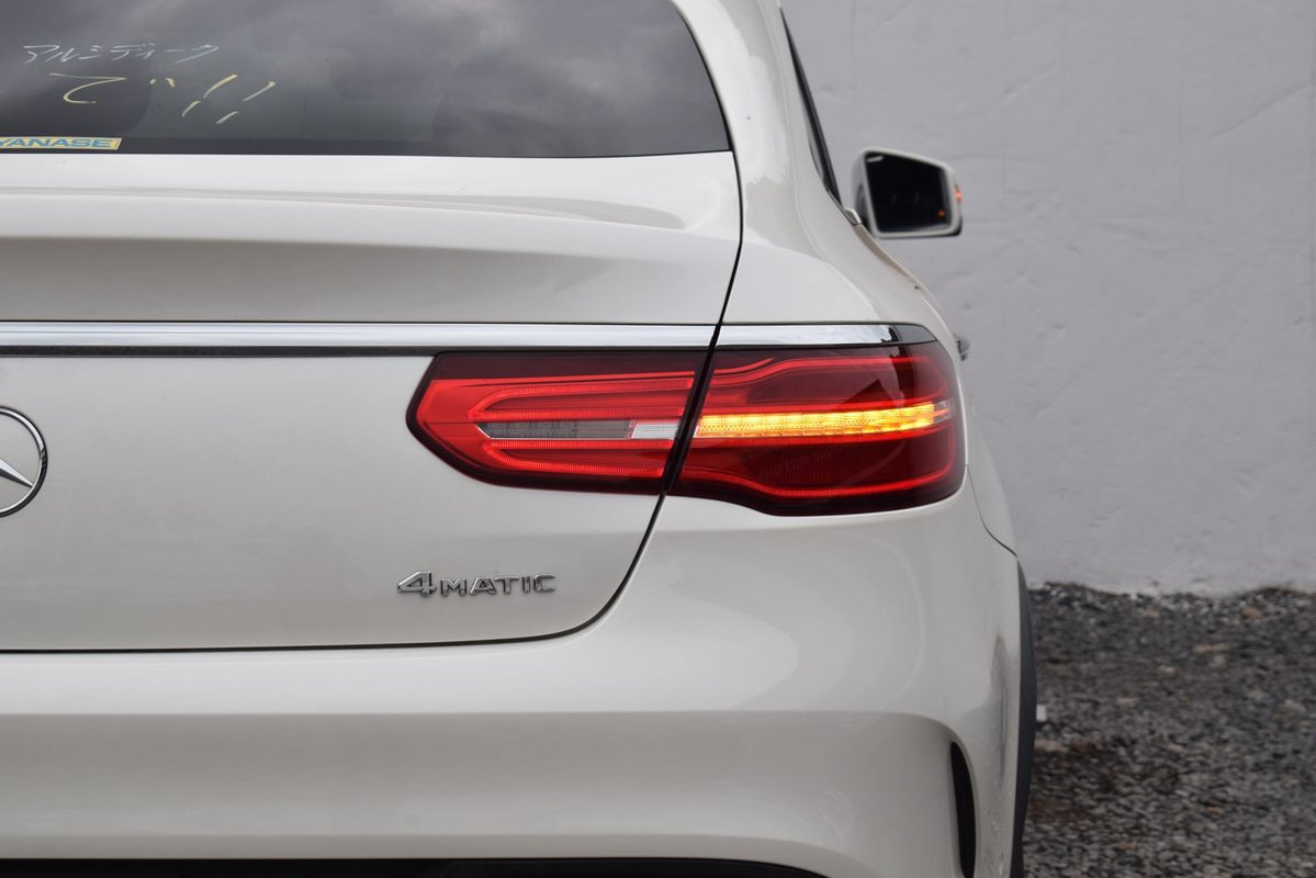 Mercedes-Benz Benz - Image 1
